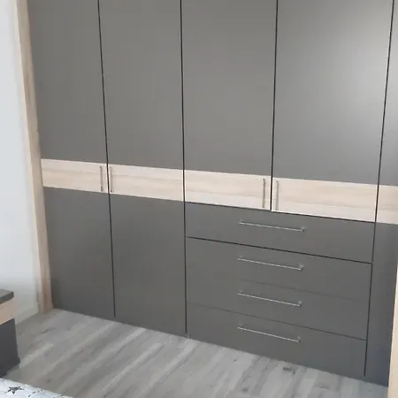 Apartamento Gemütliche Dachgeschoss- Im Grünen *