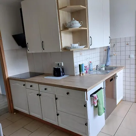 Apartment Gemuetliche Dachgeschoss- Im Gruenen *
