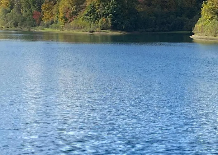 Daire Gemuetliche Dachgeschoss- Im Gruenen Sundern