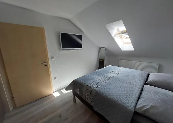 Gemuetliche Dachgeschoss- Im Gruenen Sundern