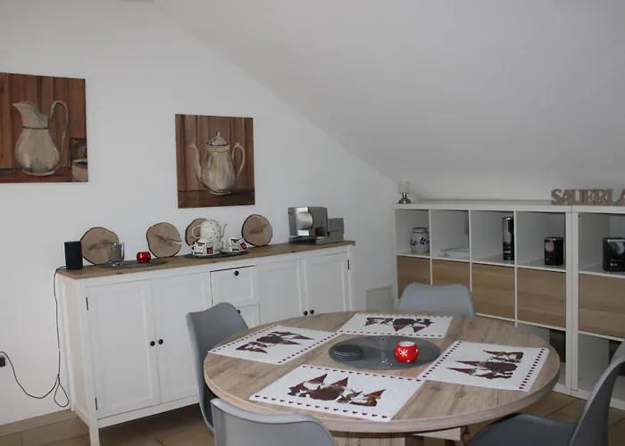 Daire Gemuetliche Dachgeschoss- Im Gruenen Sundern